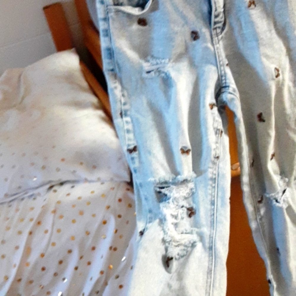Butterfly destressed Jeans